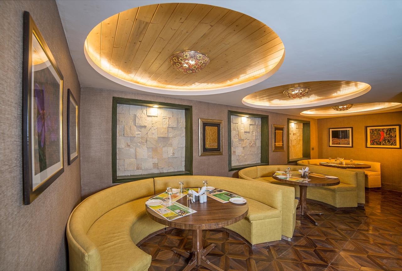 Lemon Tree Hotel Srinagar Ngoại thất bức ảnh